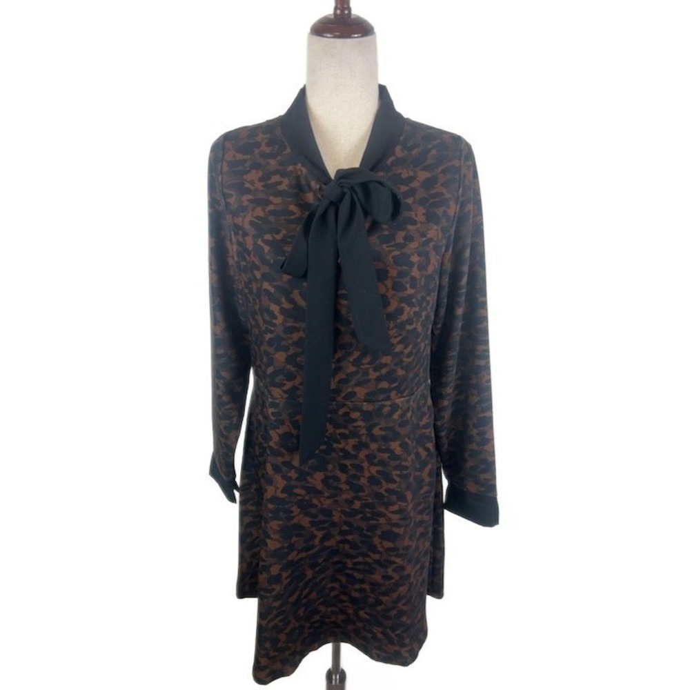 LaRoque Original Animal Print Dress Black Brown Tie Neck Long Sleeve Size Large‎
